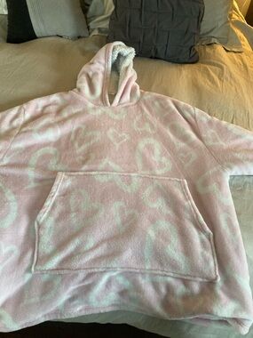 Urban Outfitters Pink and Cream Heart Plush Hooded Pajama Poncho